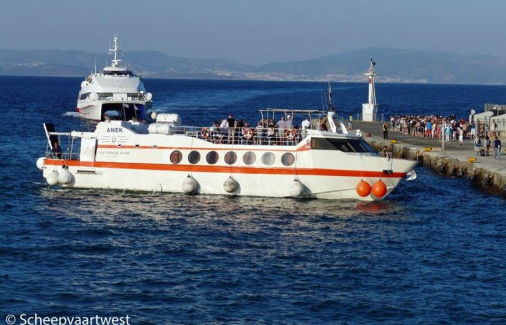 &Phi;&omega;&tau;&iota;ά έ&chi;&epsilon;&iota; &pi;ά&rho;&epsilon;&iota; &tau;&omicron; &Kappa;ά&lambda;&upsilon;&mu;&nu;&omicron;&sigmaf; &Sigma;&tau;&alpha;&rho; &epsilon;&nu; &pi;&lambda;&omega;, &mu;&iota;&alpha; &tau;&rho;&alpha;&upsilon;&mu;&alpha;&tau;ί&alpha;&sigmaf; &mu;&epsilon;&tau;&alpha;&phi;έ&rho;&epsilon;&tau;&alpha;&iota; &sigma;&tau;&omicron; &nu;&omicron;&sigma;&omicron;&kappa;&omicron;&mu;&epsilon;ί&omicron;