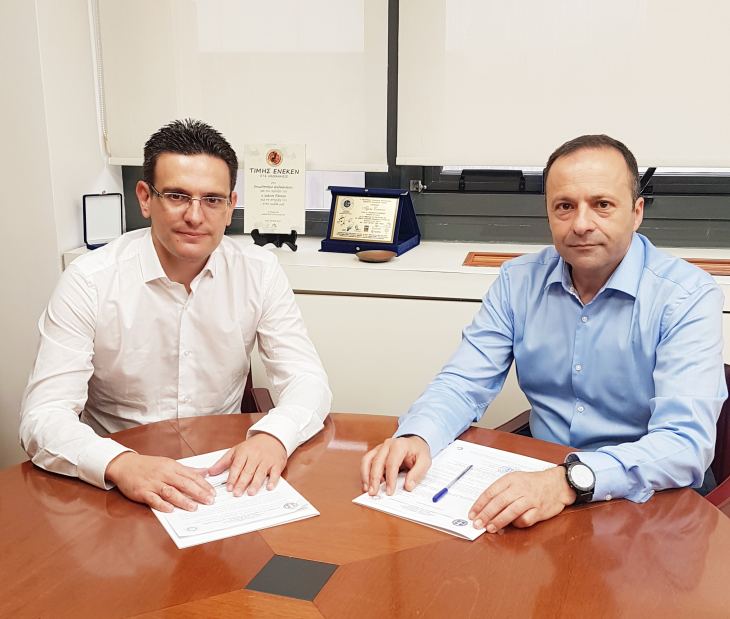 &Kappa;&Omicron;&Iota;&Nu;&Eta; &Pi;&Alpha;&Rho;&Epsilon;&Mu;&Beta;&Alpha;&Sigma;&Eta; &Gamma;. &Pi;&Alpha;&Pi;&Pi;&Omicron;&Upsilon; &ndash; &Kappa;. &Zeta;&Omega;&Gamma;&Rho;&Alpha;&Phi;&Iota;&Delta;&Eta; &Pi;&Rho;&Omicron;&Sigma; &Tau;&Alpha; &Alpha;&Rho;&Mu;&Omicron;&Delta;&Iota;&Alpha; &Upsilon;&Pi;&Omicron;&Upsilon;&Rho;&Gamma;&Epsilon;&Iota;&Alpha; &Gamma;&Iota;&Alpha; &Tau;&Eta;&Nu; &Epsilon;&Nu;&Iota;&Sigma;&Chi;&Upsilon;&Sigma;&Eta; &Tau;&Eta;&Sigma; &Omicron;&Iota;&Kappa;&Omicron;&Nu;&Omicron;&Mu;&Iota;&Alpha;&Sigma; &Tau;&Omega;&Nu; &Nu;&Eta;&Sigma;&Iota;&Omega;&Nu;