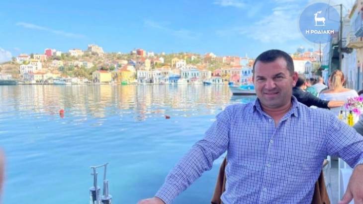 &Alpha;&sigma;&tau;&upsilon;&nu;&omicron;&mu;&iota;&kappa;ό&sigmaf; &kappa;&alpha;&iota; &lambda;&iota;&mu;&epsilon;&nu;&iota;&kappa;ό&sigmaf; έ&pi;&epsilon;&sigma;&alpha;&nu; &sigma;&tau;&eta; &theta;ά&lambda;&alpha;&sigma;&sigma;&alpha; &kappa;&alpha;&iota; έ&sigma;&omega;&sigma;&alpha;&nu; &tau;&rho;ί&chi;&rho;&omicron;&nu;&omicron; &alpha;&gamma;&omicron;&rho;ά&kappa;&iota;