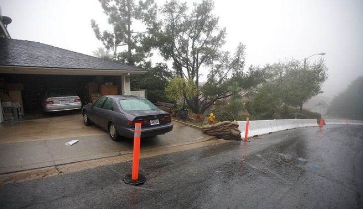 &Kappa;&alpha;&nu;&alpha;&delta;ά&sigmaf;: &Iota;&sigma;&chi;&upsilon;&rho;ή &theta;ύ&epsilon;&lambda;&lambda;&alpha; &sigma;&tau;&omicron; &Kappa;&epsilon;&mu;&pi;έ&kappa; &mu;&epsilon; &delta;ύ&omicron; &nu;&epsilon;&kappa;&rho;&omicron;ύ&sigmaf;