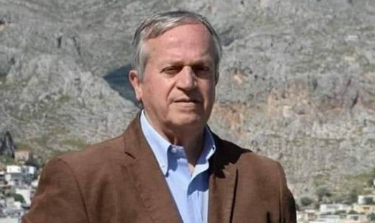 &Omicron; &delta;ή&mu;&alpha;&rho;&chi;&omicron;&sigmaf; &Kappa;&alpha;&lambda;ύ&mu;&nu;&omicron;&upsilon; &sigma;&upsilon;&nu;&epsilon;&chi;ά&rho;&eta; &tau;&eta;&nu; &Epsilon;.&Alpha;.&Kappa;&Alpha;. &pi;&omicron;&upsilon; &pi;ή&rho;&epsilon; &tau;&omicron;... &pi;&rho;&omega;&tau;ά&theta;&lambda;&eta;&mu;&alpha;!