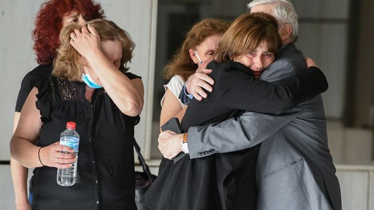 Δίκη Τοπαλούδη: Δεν με ικανοποιεί η απόφαση, να αλλάξει ο Ποινικός Κώδικάς, ζητά η μητέρα της Ελένης