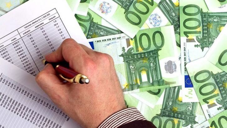 &Epsilon;&phi;&omicron;&rho;ί&alpha;: &Alpha;&nu;ά&sigma;&alpha; &sigma;&epsilon; ό&sigma;&omicron;&upsilon;&sigmaf; &chi;&rho;&omega;&sigma;&tau;ά&nu;&epsilon; &kappa;&alpha;&iota; &chi;&tau;&upsilon;&pi;ή&theta;&eta;&kappa;&alpha;&nu; &alpha;&pi;ό &tau;&omicron;&nu; &kappa;&omicron;&rho;&omega;&nu;&omicron;ϊό