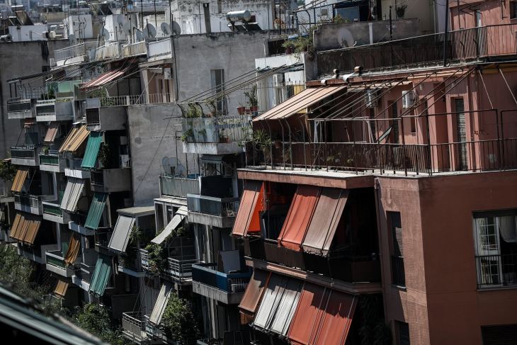 &Tau;&omicron; &epsilon;&xi;&omicron;&iota;&kappa;&omicron;&nu;&omicron;&mu;ώ &kappa;&alpha;&tau;' &omicron;ί&kappa;&omicron;&nu; &alpha;&lambda;&lambda;ά&zeta;&epsilon;&iota; ό&nu;&omicron;&mu;&alpha; &kappa;&alpha;&iota; &delta;ί&nu;&epsilon;&iota; &lambda;&epsilon;&phi;&tau;ά &mu;έ&chi;&rho;&iota; &kappa;&alpha;&iota; &gamma;&iota;&alpha; &sigma;&upsilon;&sigma;&tau;ή&mu;&alpha;&tau;&alpha; &pi;&alpha;&rho;&alpha;&kappa;&omicron;&lambda;&omicron;ύ&theta;&eta;&sigma;&eta;&sigmaf;