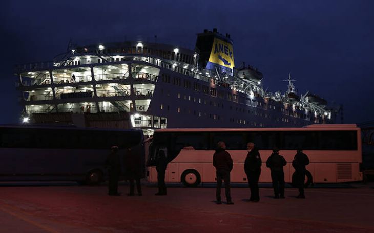Κορονοϊός: Μεταφέρονται σε ξενοδοχεία της Αθήνας 230 επιβαίνοντες του «Ελευθέριος Βενιζέλος»