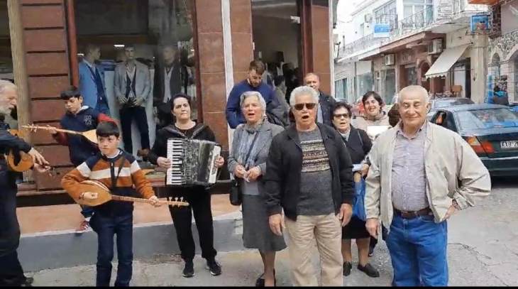 &Tau;&omicron; &Phi;&iota;&lambda;&alpha;&nu;&theta;&rho;&omega;&pi;&iota;&kappa;ό &sigma;&omega;&mu;&alpha;&tau;&epsilon;ί&omicron; Ά&gamma;&iota;&omicron;&sigmaf; &Nu;&iota;&kappa;ό&lambda;&alpha;&omicron;&sigmaf; &mu;&alpha;&sigmaf; &tau;&rho;&alpha;&gamma;&omicron;&upsilon;&delta;ά&epsilon;&iota; &tau;&alpha; &kappa;ά&lambda;&alpha;&nu;&tau;&alpha;  &tau;&omicron;&upsilon; &Lambda;&alpha;&zeta;ά&rho;&omicron;&upsilon; ( &Beta;ί&nu;&tau;&epsilon;&omicron;)
