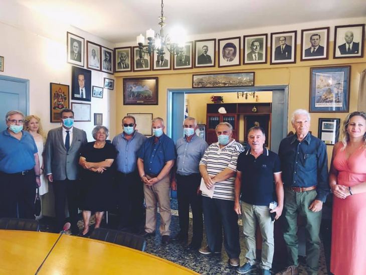 &Mu;ά&nu;&omicron;&sigmaf; &Kappa;ό&nu;&sigma;&omicron;&lambda;&alpha;&sigmaf; &alpha;&pi;ό &tau;&eta;&nu; &Kappa;ά&lambda;&upsilon;&mu;&nu;&omicron; : &Eta; &Kappa;ά&lambda;&upsilon;&mu;&nu;&omicron;&sigmaf; &pi;&rho;έ&pi;&epsilon;&iota; &kappa;&alpha;&iota; &mu;&pi;&omicron;&rho;&epsilon;ί &nu;&alpha; &alpha;&pi;&omicron;&tau;&epsilon;&lambda;έ&sigma;&epsilon;&iota; &pi;&alpha;&gamma;&kappa;ό&sigma;&mu;&iota;&omicron; &kappa;έ&nu;&tau;&rho;&omicron; &tau;&omicron;&upsilon; &epsilon;&nu;&alpha;&lambda;&lambda;&alpha;&kappa;&tau;&iota;&kappa;&omicron;ύ &tau;&omicron;&upsilon;&rho;&iota;&sigma;&mu;&omicron;ύ!