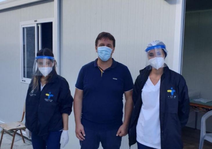 &Epsilon;&Omicron;&Delta;&Upsilon; &kappa;&alpha;&iota; &Omicron;&mu;ά&delta;&alpha; &Alpha;&iota;&gamma;&alpha;ί&omicron;&upsilon; &sigma;&epsilon; &mu;&iota;&kappa;&rho;ά &kappa;&alpha;&iota; &alpha;&kappa;&rho;&iota;&tau;&iota;&kappa;ά &nu;&eta;&sigma;&iota;ά &gamma;&iota;&alpha; &epsilon;&lambda;έ&gamma;&chi;&omicron;&upsilon;&sigmaf; COVID-19 &tau;&omega;&nu; &kappa;&alpha;&tau;&omicron;ί&kappa;&omega;&nu; &tau;&omicron;&upsilon;&sigmaf;