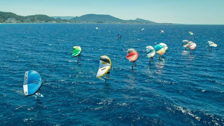 &Tau;&epsilon;&rho;ά&sigma;&tau;&iota;&alpha; &eta; &pi;&rho;&omicron;&beta;&omicron;&lambda;ή &alpha;&pi;ό &tau;&eta;&nu; &delta;&iota;&epsilon;&xi;&alpha;&gamma;&omega;&gamma;ή &tau;&omicron;&upsilon; &pi;&alpha;&nu;&epsilon;&upsilon;&rho;&omega;&pi;&alpha;ϊ&kappa;&omicron;ύ  &pi;&rho;&omega;&tau;&alpha;&theta;&lambda;ή&mu;&alpha;&tau;&omicron;&sigmaf; WINGFOIL &sigma;&tau;&eta; &Rho;ό&delta;&omicron;