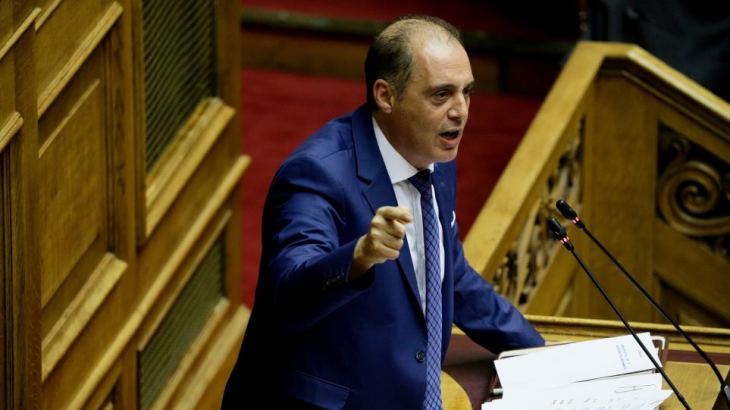 &laquo;Ά&mu;&epsilon;&sigma;&omicron; &kappa;&lambda;&epsilon;ί&sigma;&iota;&mu;&omicron; &tau;&eta;&sigmaf; &pi;&alpha;&rho;ά&nu;&omicron;&mu;&eta;&sigmaf; &chi;&omega;&mu;&alpha;&tau;&epsilon;&rho;ή&sigmaf; &sigma;&tau;&eta;&nu; &Kappa;ά&lambda;&upsilon;&mu;&nu;&omicron;&raquo;   &Epsilon;&rho;ώ&tau;&eta;&sigma;&eta; &Beta;&epsilon;&lambda;ό&pi;&omicron;&upsilon;&lambda;&omicron;&upsilon; &sigma;&tau;&eta;&nu; &beta;&omicron;&upsilon;&lambda;ή