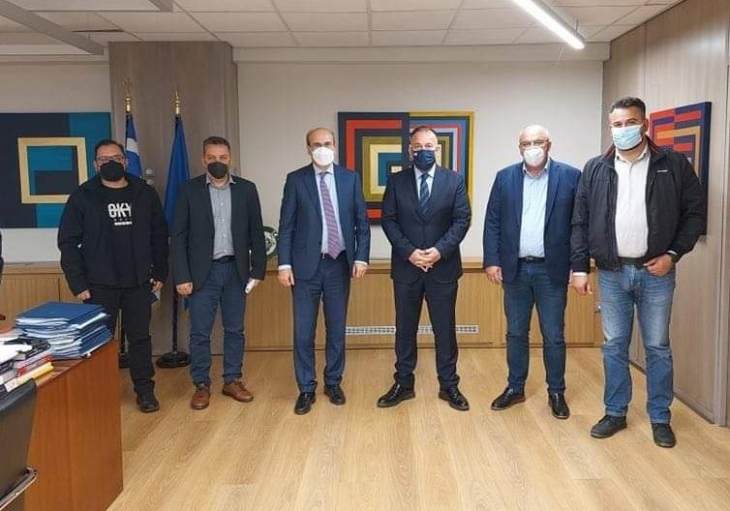 &Sigma;ύ&sigma;&kappa;&epsilon;&psi;&eta; &Iota;&omega;ά&nu;&nu;&eta; &Pi;&alpha;&pi;&pi;ά &kappa;&alpha;&iota; &Epsilon;.&Kappa;.&Rho; &mu;&epsilon; &tau;&omicron;&nu; &Upsilon;&pi;&omicron;&upsilon;&rho;&gamma;ό &Epsilon;&rho;&gamma;&alpha;&sigma;ί&alpha;&sigmaf; &kappa;&alpha;&iota; &Kappa;&omicron;&iota;&nu;&omega;&nu;&iota;&kappa;ώ&nu; &Upsilon;&pi;&omicron;&theta;έ&sigma;&epsilon;&omega;&nu;