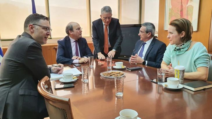 Ά&mu;&epsilon;&sigma;&eta; &alpha;&nu;&alpha;&theta;&epsilon;ώ&rho;&eta;&sigma;&eta; &tau;&omicron;&upsilon; &Epsilon;&iota;&delta;&iota;&kappa;&omicron;ύ &Chi;&omega;&rho;&omicron;&tau;&alpha;&xi;&iota;&kappa;&omicron;ύ &Pi;&lambda;&alpha;&iota;&sigma;ί&omicron;&upsilon; &tau;&omega;&nu; &Alpha;&Pi;&Epsilon; &zeta;ή&tau;&eta;&sigma;&epsilon; &omicron; &Pi;&epsilon;&rho;&iota;&phi;&epsilon;&rho;&epsilon;&iota;ά&rho;&chi;&eta;&sigmaf; &Nu;&omicron;&tau;ί&omicron;&upsilon; &Alpha;&iota;&gamma;&alpha;ί&omicron;&upsilon; &kappa;&alpha;&iota; &omicron; &Delta;ή&mu;&alpha;&rho;&chi;&omicron;&sigmaf; &Tau;ή&nu;&omicron;&upsilon; &alpha;&pi;ό &tau;&omicron;&nu; &Upsilon;&pi;&omicron;&upsilon;&rho;&gamma;ό &Pi;&epsilon;&rho;&iota;&beta;ά&lambda;&lambda;&omicron;&nu;&tau;&omicron;&sigmaf;