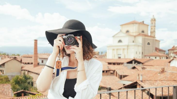 Έ&rho;&epsilon;&upsilon;&nu;&alpha; Google: &Eta; &iota;&kappa;&alpha;&nu;&omicron;&pi;&omicron;ί&eta;&sigma;&eta; &tau;&omicron;&upsilon; &tau;&alpha;&xi;&iota;&delta;&iota;ώ&tau;&eta; &kappa;&alpha;&iota; ό&chi;&iota; &eta; &kappa;&alpha;&lambda;ύ&tau;&epsilon;&rho;&eta; &tau;&iota;&mu;ή &phi;έ&rho;&nu;&epsilon;&iota; &pi;&omicron;&iota;&omicron;&tau;&iota;&kappa;έ&sigmaf; &kappa;&rho;&alpha;&tau;ή&sigma;&epsilon;&iota;&sigmaf;