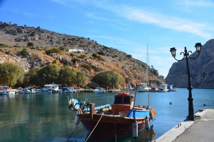 Σκληρό lockdown δεν ανοίγει η αγορά στην Κάλυμνο για παραγωγούς, αισθητικούς και κομμωτήρια