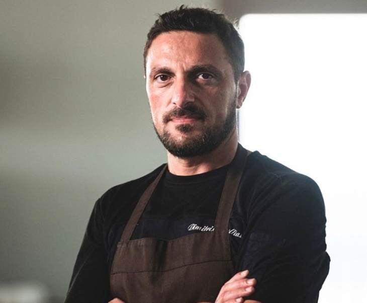 &Delta;&eta;&mu;ή&tau;&rho;&eta;&sigmaf; &Kappa;&omicron;&upsilon;&lambda;&lambda;&iota;ά&sigmaf;: &laquo;&Eta; &mu;&alpha;&gamma;&epsilon;&iota;&rho;&iota;&kappa;ή &epsilon;ί&nu;&alpha;&iota; &alpha;&nu;&epsilon;&xi;ά&nu;&tau;&lambda;&eta;&tau;&eta;, &epsilon;ί&nu;&alpha;&iota; &eta; &tau;έ&chi;&nu;&eta; &pi;&omicron;&upsilon; &pi;&alpha;&rho;ά&gamma;&epsilon;&tau;&alpha;&iota; &pi;&alpha;&nu;&tau;&omicron;ύ &kappa;&alpha;&iota; &alpha;&pi;&omicron;&tau;&epsilon;&lambda;&epsilon;ί &pi;&rho;&omicron;&nu;ό&mu;&iota;&omicron; &pi;&omicron;&lambda;&iota;&tau;&iota;&sigma;&mu;&omicron;ύ&raquo;