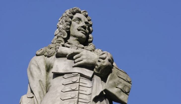 &Omicron;&iota; &epsilon;&pi;&iota;&sigma;&tau;ή&mu;&omicron;&nu;&epsilon;&sigmaf; &alpha;&pi;&omicron;&phi;ά&nu;&theta;&eta;&kappa;&alpha;&nu;: &Omicron; &Mu;&omicron;&lambda;&iota;έ&rho;&omicron;&sigmaf; &pi;&rho;ά&gamma;&mu;&alpha;&tau;&iota; έ&gamma;&rho;&alpha;&psi;&epsilon; &tau;&alpha; έ&rho;&gamma;&alpha; &tau;&omicron;&upsilon;