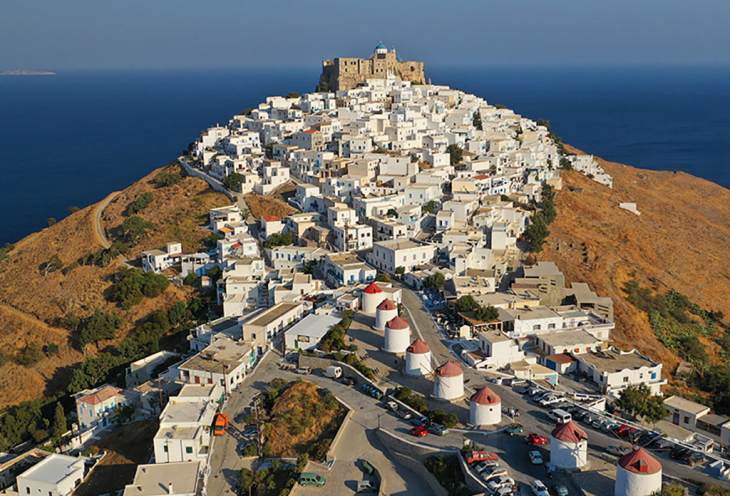 &Tau;&alpha; &Delta;&omega;&delta;&epsilon;&kappa;ά&nu;&eta;&sigma;&alpha; &sigma;&tau;&alpha; 20 &omega;&rho;&alpha;&iota;ό&tau;&epsilon;&rho;&alpha; &epsilon;&lambda;&lambda;&eta;&nu;&iota;&kappa;ά &nu;&eta;&sigma;&iota;ά &gamma;&iota;&alpha; &tau;&omicron; &kappa;&alpha;&lambda;&omicron;&kappa;&alpha;ί&rho;&iota; &alpha;&pi;ό &tau;&eta;&nu; Evening Standard