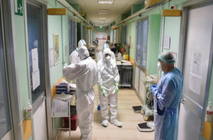 3 &sigma;&upsilon;&nu;&omicron;&lambda;&iota;&kappa;ά &omicron;&iota; &theta;ά&nu;&alpha;&tau;&omicron;&iota; &alpha;&pi;ό &tau;&omicron;&nu; &kappa;&omicron;&rho;&omicron;&nu;&omicron;ϊό - &Kappa;&alpha;&tau;έ&lambda;&eta;&xi;&epsilon; 67&chi;&rho;&omicron;&nu;&omicron;&sigmaf; &sigma;&upsilon;&mu;&pi;&omicron;&lambda;ί&tau;&eta;&sigmaf; &mu;&alpha;&sigmaf; &sigma;&tau;&eta; &Zeta;ά&kappa;&upsilon;&nu;&theta;&omicron;