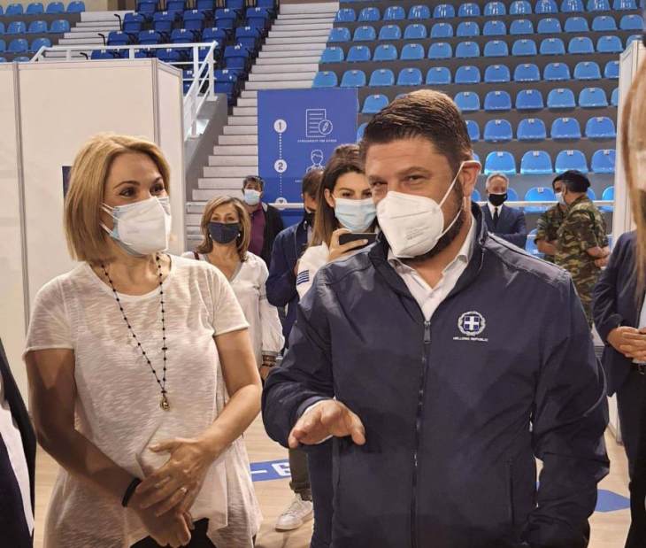 &Mu;ί&kappa;&alpha; &Iota;&alpha;&tau;&rho;ί&delta;&eta;: &laquo;&Tau;&omicron; &Kappa;&lambda;&epsilon;&iota;&sigma;&tau;ό &Gamma;&upsilon;&mu;&nu;&alpha;&sigma;&tau;ή&rho;&iota;&omicron; &Kappa;&alpha;&lambda;&lambda;&iota;&theta;έ&alpha;&sigmaf; &sigma;&tau;&eta;&nu; &pi;&rho;ώ&tau;&eta; &gamma;&rho;&alpha;&mu;&mu;ή &tau;&eta;&sigmaf; &Gamma;&alpha;&lambda;ά&zeta;&iota;&alpha;&sigmaf; &Epsilon;&lambda;&epsilon;&upsilon;&theta;&epsilon;&rho;ί&alpha;&sigmaf;!&raquo;