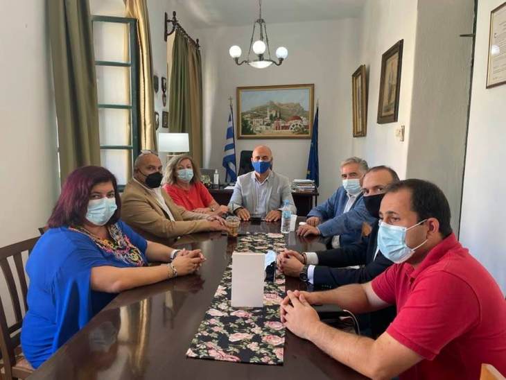 &Omicron; &Beta;&omicron;&upsilon;&lambda;&epsilon;&upsilon;&tau;ή&sigmaf; &Delta;&omega;&delta;&epsilon;&kappa;&alpha;&nu;ή&sigma;&omicron;&upsilon; &kappa;&alpha;&iota; &Kappa;&omicron;&sigma;&mu;ή&tau;&omicron;&rho;&alpha;&sigmaf; &tau;&eta;&sigmaf; &Beta;&omicron;&upsilon;&lambda;ή&sigmaf; &Beta;&alpha;&sigma;ί&lambda;&eta;&sigmaf; &Alpha;. &Upsilon;&psi;&eta;&lambda;ά&nu;&tau;&eta;&sigmaf;  &sigma;&tau;&eta; &Lambda;έ&rho;&omicron; &kappa;&alpha;&iota; &tau;&omicron; &Alpha;&gamma;&alpha;&theta;&omicron;&nu;ή&sigma;&iota;