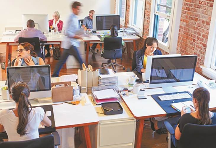 &Tau;&alpha; &laquo;&pi;ά&nu;&omega; &ndash; &kappa;ά&tau;&omega;&raquo; &sigma;&tau;&omicron;&nu; &chi;ώ&rho;&omicron; &epsilon;&rho;&gamma;&alpha;&sigma;ί&alpha;&sigmaf;: &Sigma;&epsilon; &epsilon;&phi;&alpha;&rho;&mu;&omicron;&gamma;ή &eta; &laquo;&epsilon;&lambda;&alpha;&sigma;&tau;&iota;&kappa;ή&raquo; &alpha;&pi;&alpha;&sigma;&chi;ό&lambda;&eta;&sigma;&eta; &ndash; Ό&lambda;&epsilon;&sigmaf; &omicron;&iota; &alpha;&lambda;&lambda;&alpha;&gamma;έ&sigmaf;