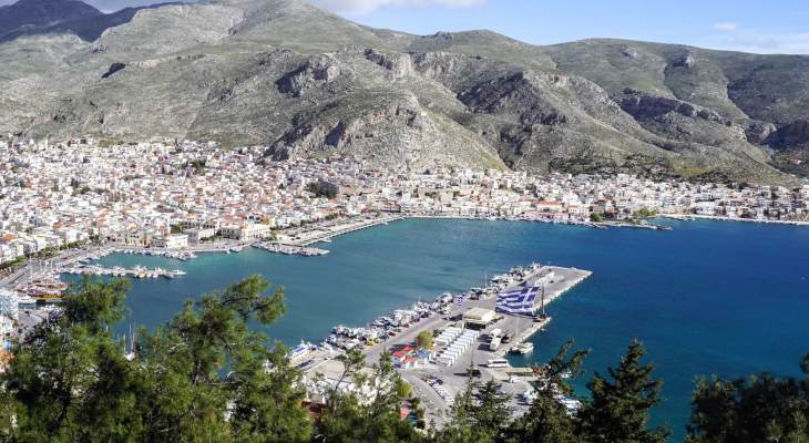 &Kappa;&alpha;&theta;&omicron;&lambda;&iota;&kappa;ό lockdown &sigma;&tau;&eta;&nu; &Kappa;ά&lambda;&upsilon;&mu;&nu;&omicron; &epsilon;&pi;&iota;&beta;ά&lambda;&lambda;&epsilon;&iota; &eta; &Gamma;&epsilon;&nu;&iota;&kappa;ή &Gamma;&rho;&alpha;&mu;&mu;&alpha;&tau;&epsilon;ί&alpha; &Pi;&omicron;&lambda;&iota;&tau;&iota;&kappa;ή&sigmaf; &Pi;&rho;&omicron;&sigma;&tau;&alpha;&sigma;ί&alpha;&sigmaf;