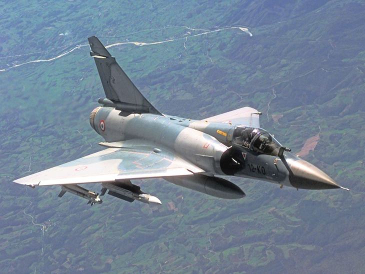 &Beta;ί&nu;&tau;&epsilon;&omicron;: &Epsilon;&lambda;&lambda;&eta;&nu;&iota;&kappa;ό Mirage &kappa;&alpha;&tau;&alpha;&delta;&iota;ώ&kappa;&epsilon;&iota; &tau;&omicron;&upsilon;&rho;&kappa;&iota;&kappa;ό F-16 &sigma;&tau;&omicron; &kappa;&epsilon;&nu;&tau;&rho;&iota;&kappa;ό &Alpha;&iota;&gamma;&alpha;ί&omicron; - &laquo;&Tau;&omicron;&nu; έ&chi;&omega;&raquo;