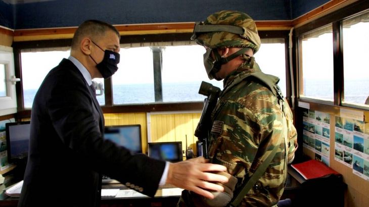 &Pi;&rho;&omega;&tau;&omicron;&chi;&rho;&omicron;&nu;&iota;ά 2021: &Sigma;&epsilon; &Lambda;&epsilon;&iota;&psi;&omicron;ύ&sigmaf; &kappa;&alpha;&iota; &Phi;&alpha;&rho;&mu;&alpha;&kappa;&omicron;&nu;ή&sigma;&iota; &omicron; &upsilon;&phi;&upsilon;&pi;&omicron;&upsilon;&rho;&gamma;ό&sigmaf; Ά&mu;&upsilon;&nu;&alpha;&sigmaf; &Alpha;&lambda;&kappa;&iota;&beta;&iota;ά&delta;&eta;&sigmaf; &Sigma;&tau;&epsilon;&phi;&alpha;&nu;ή&sigmaf;