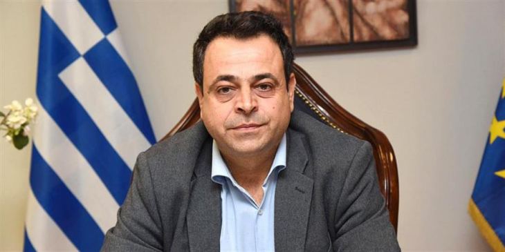 &Nu;ί&kappa;&omicron;&sigmaf; &Sigma;&alpha;&nu;&tau;&omicron;&rho;&iota;&nu;&iota;ό&sigmaf;:  &laquo;&Omicron; &theta;&alpha;&lambda;ά&sigma;&sigma;&iota;&omicron;&sigmaf; &tau;&omicron;&upsilon;&rho;&iota;&sigma;&mu;ό&sigmaf; &chi;&rho;&epsilon;&iota;ά&zeta;&epsilon;&tau;&alpha;&iota; &sigma;&tau;ή&rho;&iota;&xi;&eta; &tau;&eta;&nu; &epsilon;&pi;ό&mu;&epsilon;&nu;&eta; &mu;έ&rho;&alpha;&raquo;