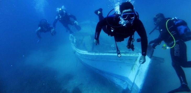 &Kappa;&Alpha;&Tau;&Alpha;&Delta;&Upsilon;&Tau;&Iota;&Kappa;&Alpha; &Pi;&Alpha;&Rho;&Kappa;&Alpha; &Sigma;&Epsilon; &Kappa;&Alpha;&Lambda;&Upsilon;&Mu;&Nu;&Omicron;-&Lambda;&Epsilon;&Rho;&Omicron;-&Pi;&Alpha;&Rho;&Omicron;-&Nu;&Alpha;&Xi;&Omicron;