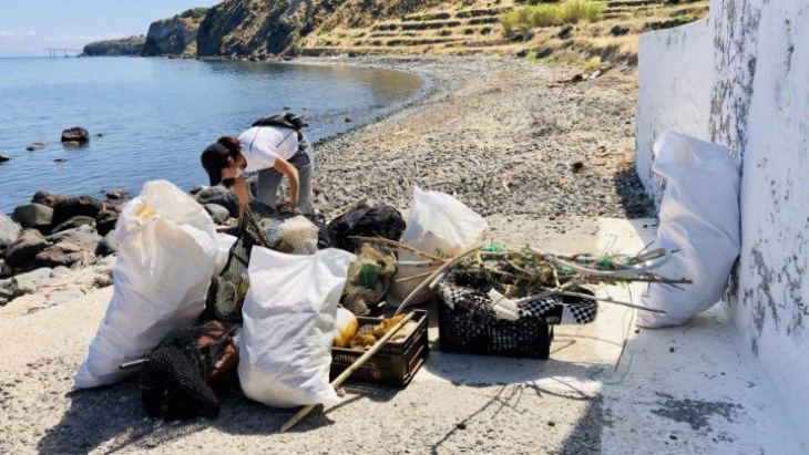 &Sigma;&tau;&eta; &Nu;ί&sigma;&upsilon;&rho;&omicron; &tau;&alpha; &pi;&lambda;&alpha;&sigma;&tau;&iota;&kappa;ά &sigma;&kappa;&omicron;&upsilon;&pi;ί&delta;&iota;&alpha; &mu;&epsilon;&tau;&alpha;&tau;&rho;έ&pi;&omicron;&nu;&tau;&alpha;&iota; &sigma;&epsilon; &pi;&rho;ώ&tau;&eta; ύ&lambda;&eta;