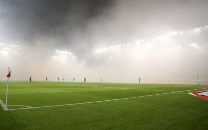 FIFA, UEFA &kappa;&alpha;&iota; &upsilon;&pi;&omicron;&upsilon;&rho;&gamma;&epsilon;ί&omicron; &alpha;&nu;έ&beta;&alpha;&lambda;&alpha;&nu; &sigma;ύ&sigma;&kappa;&epsilon;&psi;&eta; &mu;&epsilon;&tau;ά &tau;&alpha; &gamma;&epsilon;&gamma;&omicron;&nu;ό&tau;&alpha; &sigma;&tau;&omicron; &Kappa;&alpha;&rho;&alpha;ϊ&sigma;&kappa;ά&kappa;&eta;