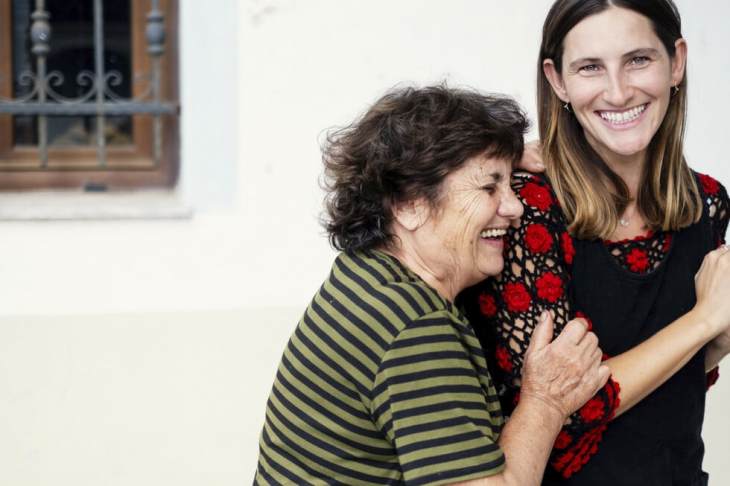 Αναστασία Μίαρη: «Οι Έλληνίδες γιαγιάδες είναι γυναίκες δυνατές και ατρόμητες»
