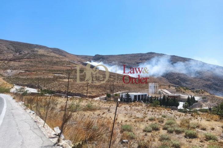 &Alpha;&nu;&epsilon;&xi;έ&lambda;&epsilon;&gamma;&kappa;&tau;&eta; &kappa;&alpha;ύ&sigma;&eta; &sigma;&kappa;&omicron;&upsilon;&pi;&iota;&delta;&iota;ώ&nu; &sigma;&tau;&eta; &chi;&omega;&mu;&alpha;&tau;&epsilon;&rho;ή &tau;&eta;&sigmaf; &Kappa;&alpha;&lambda;ύ&mu;&nu;&omicron;&upsilon; - &Epsilon;&iota;&kappa;ό&nu;&alpha; &nu;&tau;&rho;&omicron;&pi;ή&sigmaf; &kappa;&alpha;&iota; &kappa;ί&nu;&delta;&upsilon;&nu;&omicron;&sigmaf; &gamma;&iota;&alpha; &tau;&omicron;&upsilon;&sigmaf; &pi;&omicron;&lambda;ί&tau;&epsilon;&sigmaf; (&Beta;ί&nu;&tau;&epsilon;&omicron;-&Epsilon;&iota;&kappa;ό&nu;&epsilon;&sigmaf;)