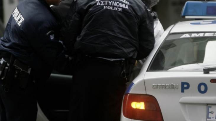 &Kappa;ά&lambda;&upsilon;&mu;&nu;&omicron;&sigmaf;: 13&chi;&rho;&omicron;&nu;&eta; &kappa;&alpha;&tau;ή&gamma;&gamma;&epsilon;&iota;&lambda;&epsilon; &tau;&omicron;&nu; &phi;ί&lambda;&omicron; &tau;&eta;&sigmaf; &mu;&eta;&tau;έ&rho;&alpha;&sigmaf; &tau;&eta;&sigmaf; &gamma;&iota;&alpha; &beta;&iota;&alpha;&sigma;&mu;ό