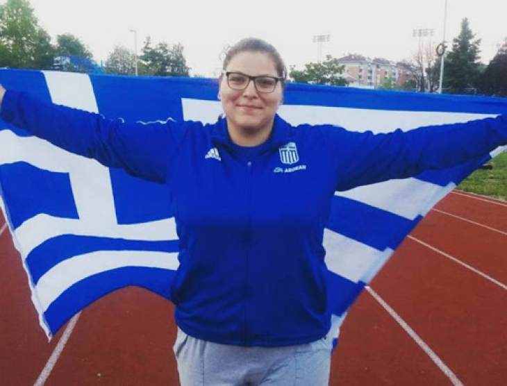 &Eta; &Mu;&alpha;&rho;ί&alpha; &Mu;&alpha;&gamma;&kappa;&omicron;ύ&lambda;&iota;&alpha; &rho;ί&chi;&nu;&epsilon;&tau;&alpha;&iota; &alpha;ύ&rho;&iota;&omicron; &sigma;&tau;&eta;&nu; &mu;ά&chi;&eta; &tau;&omicron;&upsilon; &Pi;&alpha;&nu;&epsilon;&lambda;&lambda;ή&nu;&iota;&omicron;&upsilon; &kappa;&upsilon;&pi;έ&lambda;&lambda;&omicron;&upsilon; &rho;ί&psi;&epsilon;&omega;&nu;