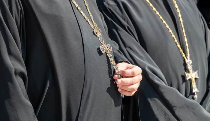 &Sigma;&upsilon;&nu;&epsilon;&lambda;ή&phi;&theta;&eta; &iota;&epsilon;&rho;έ&alpha;&sigmaf; &gamma;&iota;&alpha; &beta;&iota;&alpha;&sigma;&mu;ό &alpha;&nu;ή&lambda;&iota;&kappa;&eta;&sigmaf; &sigma;&tau;&eta;&nu; &Eta;&lambda;&iota;&omicron;ύ&pi;&omicron;&lambda;&eta;