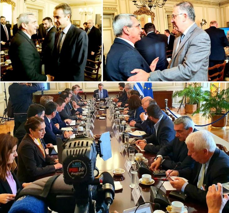 &Sigma;&tau;&eta; &sigma;&upsilon;&nu;ά&nu;&tau;&eta;&sigma;&eta; &tau;&omega;&nu; &Pi;&epsilon;&rho;&iota;&phi;&epsilon;&rho;&epsilon;&iota;&alpha;&rho;&chi;ώ&nu; &mu;&epsilon; &tau;&omicron;&nu; &Pi;&rho;&omega;&theta;&upsilon;&pi;&omicron;&upsilon;&rho;&gamma;ό &omicron; &Gamma;&iota;ώ&rho;&gamma;&omicron;&sigmaf; &Chi;&alpha;&tau;&zeta;&eta;&mu;ά&rho;&kappa;&omicron;&sigmaf;, &gamma;&iota;&alpha; &Epsilon;&Sigma;&Pi;&Alpha; &kappa;&alpha;&iota; &pi;&rho;&omicron;&sigma;&phi;&upsilon;&gamma;&iota;&kappa;ό - &mu;&epsilon;&tau;&alpha;&nu;&alpha;&sigma;&tau;&epsilon;&upsilon;&tau;&iota;&kappa;ό.