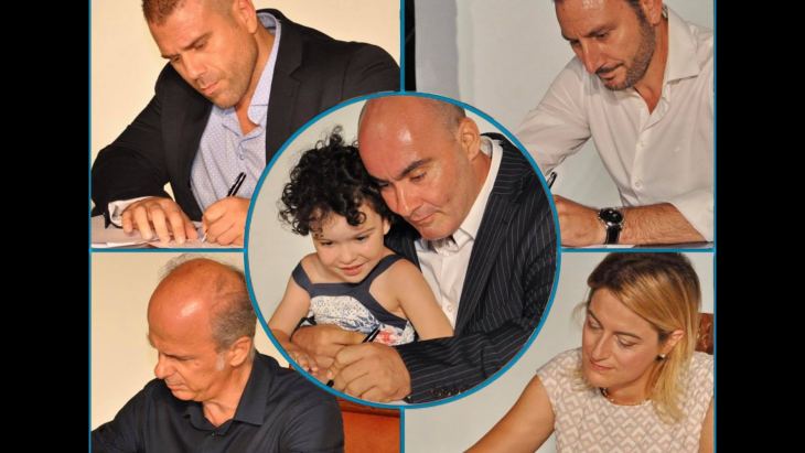 &Delta;&epsilon;&lambda;&tau;ί&omicron; &tau;ύ&pi;&omicron;&upsilon; &tau;&eta;&sigmaf; &pi;&alpha;&rho;ά&tau;&alpha;&xi;&eta;&sigmaf; " &Eta; &Kappa;ά&lambda;&upsilon;&mu;&nu;&omicron;&sigmaf; &alpha;&lambda;&lambda;ά&Zeta;&Epsilon;&Iota;" &gamma;&iota;&alpha; &tau;&eta;&nu; &delta;&iota;ά &pi;&epsilon;&rho;&iota;&phi;&omicron;&rho;ά&sigmaf; &sigma;&upsilon;&nu;&epsilon;&delta;&rho;ί&alpha;&sigma;&eta; &tau;&omicron;&upsilon; &delta;&eta;&mu;&omicron;&tau;&iota;&kappa;&omicron;ύ &sigma;&upsilon;&mu;&beta;&omicron;&upsilon;&lambda;ί&omicron;&upsilon;