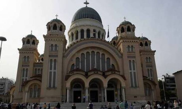 &Alpha;&gamma;ί&alpha; &Sigma;&omicron;&phi;ί&alpha;: &Pi;έ&nu;&theta;&iota;&mu;&alpha; &chi;&tau;&upsilon;&pi;&omicron;ύ&nu; &omicron;&iota; &kappa;&alpha;&mu;&pi;ά&nu;&epsilon;&sigmaf; &sigma;&epsilon; ό&lambda;&eta; &tau;&eta;&nu; &Epsilon;&lambda;&lambda;ά&delta;&alpha; (vid)