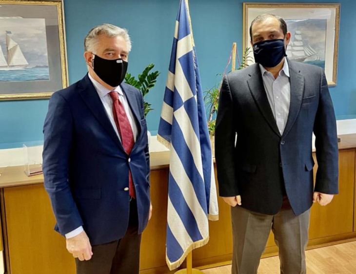 &Sigma;&upsilon;&nu;ά&nu;&tau;&eta;&sigma;&eta; &tau;&omicron;&upsilon; &Beta;&alpha;&sigma;ί&lambda;&eta; &Upsilon;&psi;&eta;&lambda;ά&nu;&tau;&eta; &mu;&epsilon; &tau;&omicron;&nu; &Upsilon;&phi;&upsilon;&pi;&omicron;&upsilon;&rho;&gamma;ό &Nu;&alpha;&upsilon;&tau;&iota;&lambda;ί&alpha;&sigmaf; &Kappa;&omega;&nu;&sigma;&tau;&alpha;&nu;&tau;ί&nu;&omicron; &Kappa;&alpha;&tau;&sigma;&alpha;&phi;ά&delta;&omicron; &gamma;&iota;&alpha; &theta;έ&mu;&alpha;&tau;&alpha; &tau;&eta;&sigmaf; &Delta;&omega;&delta;&epsilon;&kappa;&alpha;&nu;ή&sigma;&omicron;&upsilon;