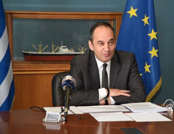 &Pi;&lambda;&alpha;&kappa;&iota;&omega;&tau;ά&kappa;&eta;&sigmaf;: &Sigma;&tau;&alpha; Ί&mu;&iota;&alpha; &upsilon;&pi;&epsilon;&rho;&alpha;&sigma;&pi;&iota;&sigma;&tau;ή&kappa;&alpha;&mu;&epsilon; &kappa;&alpha;&iota; &tau;&omicron;&upsilon;&sigmaf; &psi;&alpha;&rho;ά&delta;&epsilon;&sigmaf; &kappa;&alpha;&iota; &tau;&alpha; &theta;&alpha;&lambda;ά&sigma;&sigma;&iota;&alpha; &sigma;ύ&nu;&omicron;&rho;ά &mu;&alpha;&sigmaf;