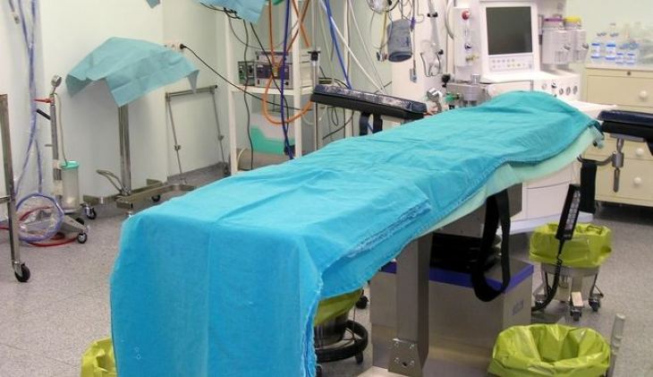 &Kappa;&omicron;&rho;&omicron;&nu;&omicron;ϊό&sigmaf;: '&Epsilon;&kappa;&tau;&omicron;&sigmaf; &theta;ά&nu;&alpha;&tau;&omicron;&sigmaf; &sigma;&tau;&eta;&nu; &Epsilon;&lambda;&lambda;ά&delta;&alpha;. &Kappa;&alpha;&tau;έ&lambda;&eta;&xi;&epsilon; 70&chi;&rho;&omicron;&nu;&omicron;&sigmaf; &sigma;&tau;&eta;&nu; &Kappa;&alpha;&sigma;&tau;&omicron;&rho;&iota;ά