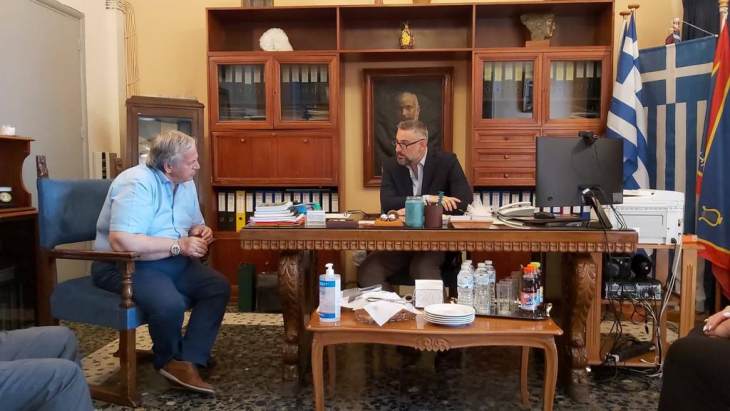 &Epsilon;&pi;ί&sigma;&kappa;&epsilon;&psi;&eta; &tau;&omicron;&upsilon; &pi;&rho;έ&sigma;&beta;&eta; &tau;&eta;&sigmaf; &Alpha;&upsilon;&sigma;&tau;&rho;&alpha;&lambda;ί&alpha;&sigmaf; &sigma;&tau;&eta;&nu; &Alpha;&theta;ή&nu;&alpha; &kappa;&omicron;&upsilon; &Alpha;&theta;&alpha;&nu;ά&sigma;&iota;&omicron;&upsilon; &Sigma;&pi;ύ&rho;&omicron;&upsilon; &sigma;&tau;&omicron; &delta;&eta;&mu;&omicron;&tau;&iota;&kappa;ό &kappa;&alpha;&tau;ά&sigma;&tau;&eta;&mu;&alpha;