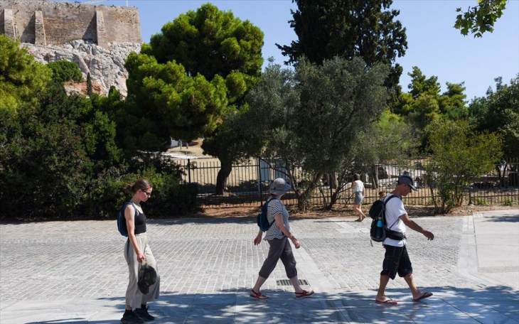 Τουρισμός: Διπλή διάκριση για την Ελλάδα από το Lonely Planet και National Geographic Traveller