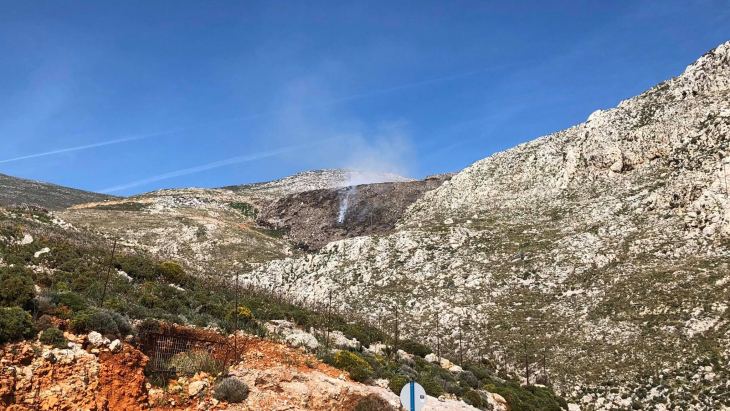 &Omicron; "&Sigma;&iota;&omega;&pi;&eta;&lambda;ό&sigmaf; &Delta;&omicron;&lambda;&omicron;&phi;ό&nu;&omicron;&sigmaf;"  &tau;&omicron;&upsilon; &Gamma;&iota;ά&nu;&nu;&eta; &Alpha;&nu;&tau;&omega;&nu;ό&pi;&omicron;&upsilon;&lambda;&omicron;&upsilon;