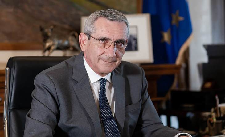 &Sigma;&tau;&alpha;&theta;&mu;&omicron;ί &mu;&epsilon;&tau;&alpha;&phi;ό&rho;&tau;&omega;&sigma;&eta;&sigmaf; &alpha;&pi;&omicron;&rho;&rho;&iota;&mu;&mu;ά&tau;&omega;&nu; &kappa;&alpha;&iota; &alpha;&nu;&alpha;&kappa;&upsilon;&kappa;&lambda;ώ&sigma;&iota;&mu;&omega;&nu; &upsilon;&lambda;&iota;&kappa;ώ&nu; &sigma;&tau;&eta; &Chi;ά&lambda;&kappa;&eta;, &mu;&epsilon; &epsilon;&upsilon;&rho;&omega;&pi;&alpha;ϊ&kappa;&omicron;ύ&sigmaf; &pi;ό&rho;&omicron;&upsilon;&sigmaf; &tau;&eta;&sigmaf; &Pi;&epsilon;&rho;&iota;&phi;έ&rho;&epsilon;&iota;&alpha;&sigmaf;