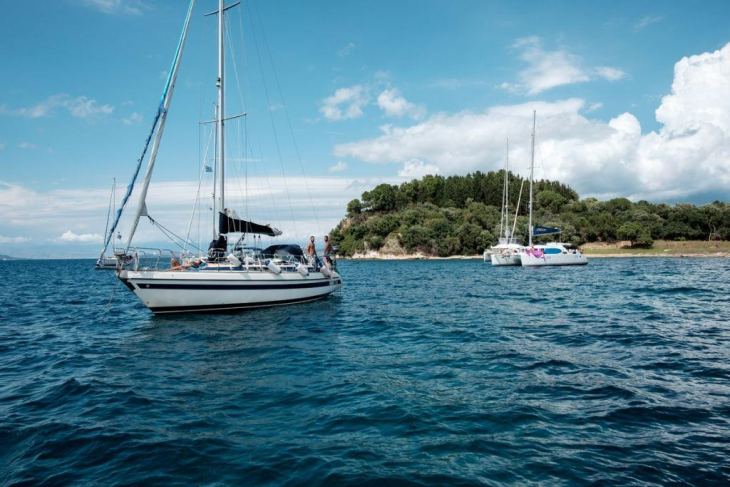 &Tau;&alpha; &delta;&iota;&epsilon;&theta;&nu;ή &Mu;&Mu;&Epsilon; &epsilon;&pi;&iota;&lambda;έ&gamma;&omicron;&upsilon;&nu; &Epsilon;&lambda;&lambda;ά&delta;&alpha; &ndash; &Mu;&epsilon;&tau;&alpha;&xi;ύ &tau;&omega;&nu; &pi;&rho;ώ&tau;&omega;&nu; &chi;&omega;&rho;ώ&nu; &pi;&omicron;&upsilon; &pi;&rho;&omicron;&tau;&epsilon;ί&nu;&omicron;&nu;&tau;&alpha;&iota; &omega;&sigmaf; &tau;&omicron;&upsilon;&rho;&iota;&sigma;&tau;&iota;&kappa;&omicron;ί &pi;&rho;&omicron;&omicron;&rho;&iota;&sigma;&mu;&omicron;ί