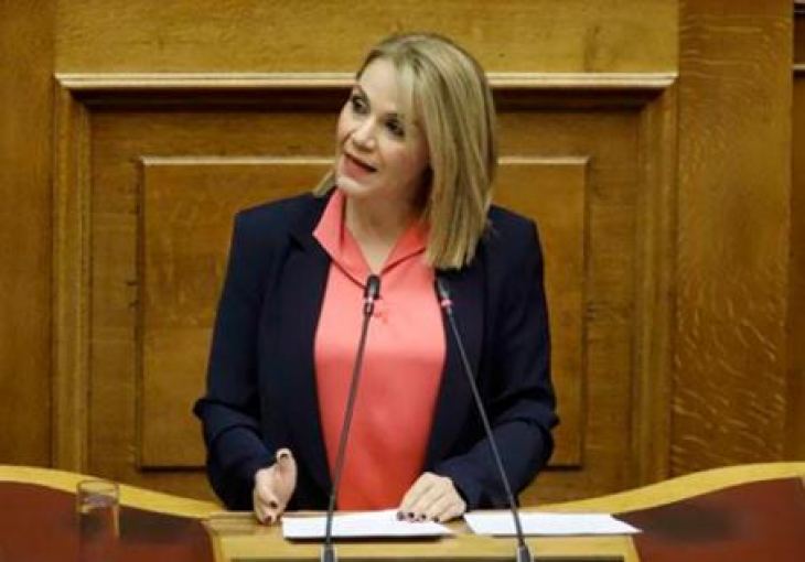 &laquo;&Eta; &beta;ί&alpha; &theta;&alpha; &nu;&iota;&kappa;&eta;&theta;&epsilon;ί ό&tau;&alpha;&nu; &epsilon;ί&mu;&alpha;&sigma;&tau;&epsilon; &epsilon;&nu;&omega;&mu;έ&nu;&omicron;&iota;!&raquo; Ά&rho;&theta;&rho;&omicron; &tau;&eta;&sigmaf; &Mu;ί&kappa;&alpha;&sigmaf; &Iota;&alpha;&tau;&rho;ί&delta;&eta;