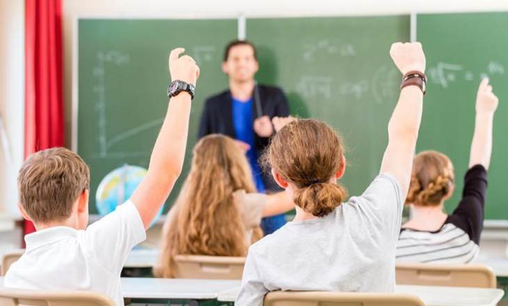 &Epsilon;&upsilon; &zeta;&eta;&nu; &kappa;&alpha;&iota; &sigma;&epsilon;&xi;&omicron;&upsilon;&alpha;&lambda;&iota;&kappa;ή &alpha;&gamma;&omega;&gamma;ή &sigma;&tau;&alpha; &sigma;&chi;&omicron;&lambda;&epsilon;ί&alpha;